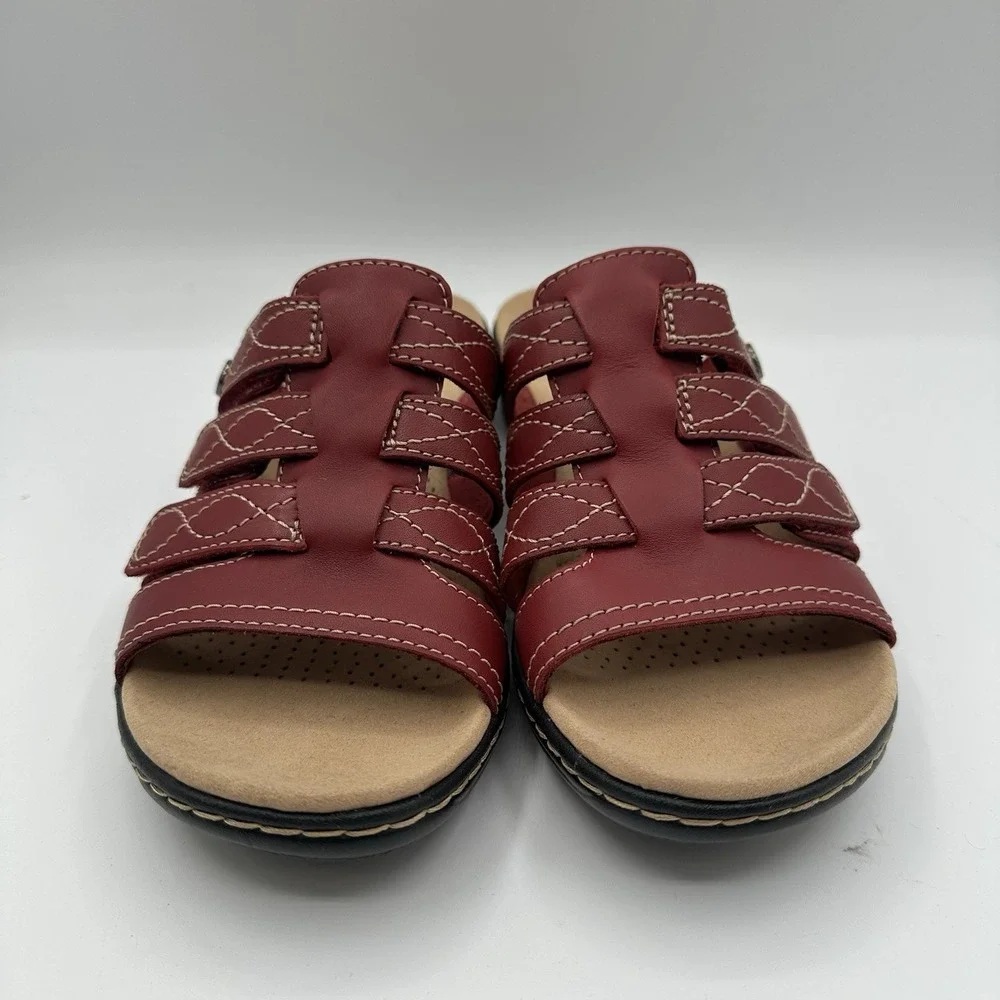 Clarks Sandals Womens Sz‎ 7 W Red Leather 4 Strap Strappy Slip On Slides - Picture 4 of 11